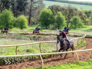 EL160424-43 - Emma Lavelle stable visit
